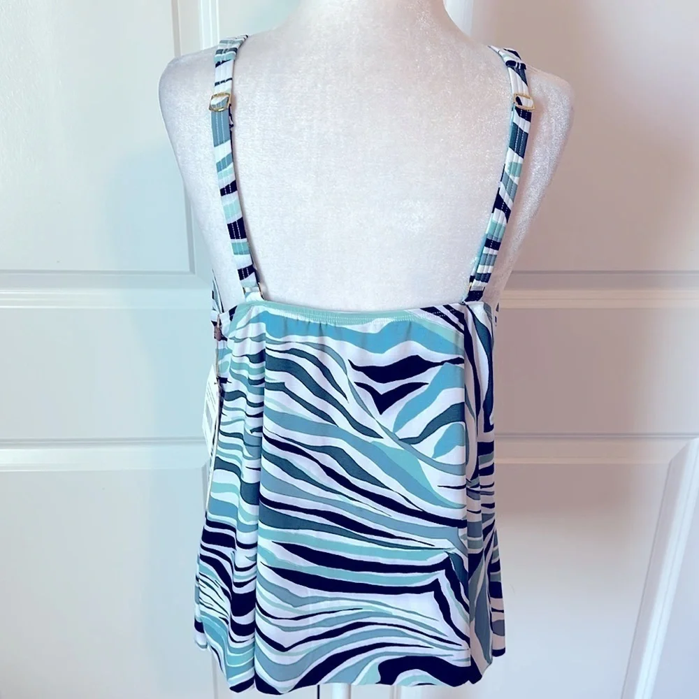 Beyond Control Tankini Top - Picture 4 of 8